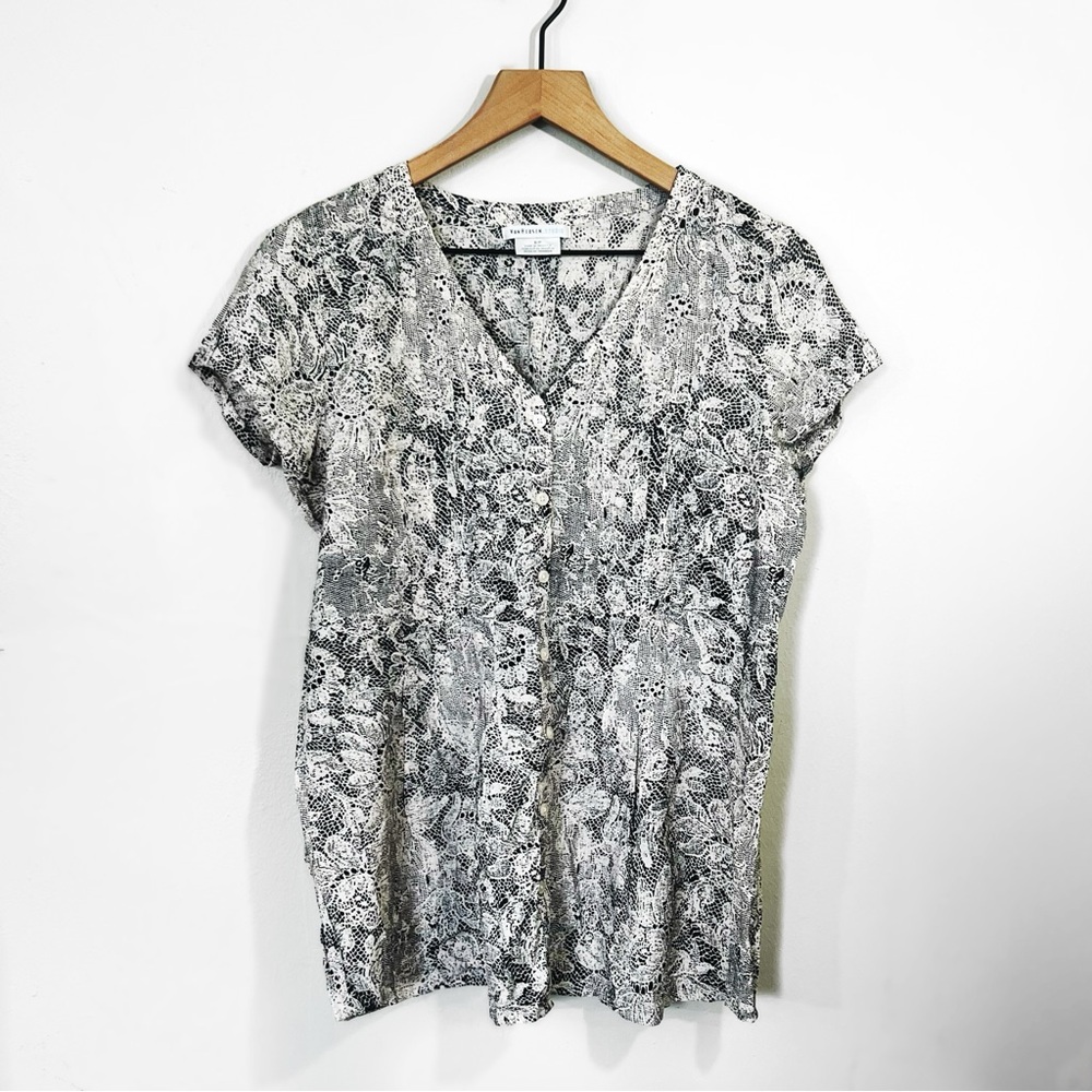 Van Heusen Studio White Blouse With Beautiful Delicate Black Faux Snake Print